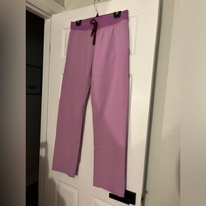 Livingston Basic Scrub Pants